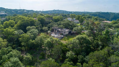 610 Lancelot Way — photo 2