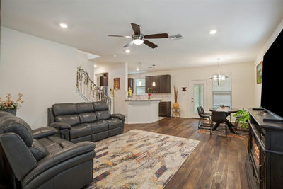 209 Bougainvillea Loop — photo 5