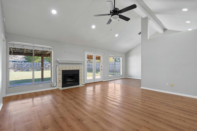 1000 Deer Grove Dr — photo 3