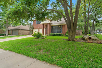 12900 Medina River Way — photo 3