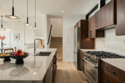 1002 W Johanna St #1 — photo 5
