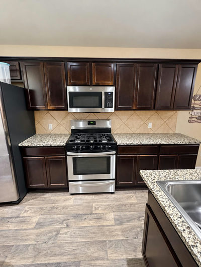 15017 Custis Ln — photo 5