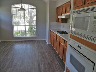16908 Sabertooth Dr — photo 5