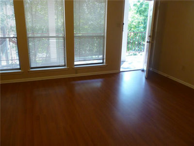 2901 San Jacinto Blvd #206 — photo 4