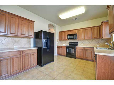 101 Gainer DR — photo 2
