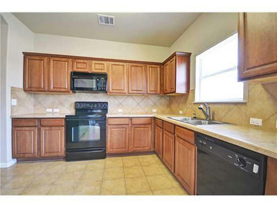 101 Gainer DR — photo 3