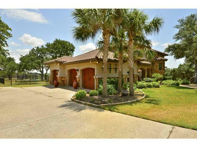 107 Kollmeyer CIR — photo 2