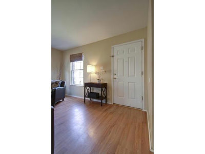 200 Lombard DR — photo 5