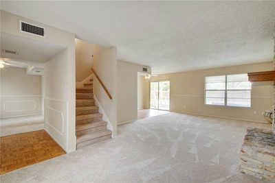1402 London Rd — photo 4