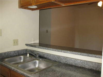 704 W 21st St #201 — photo 5