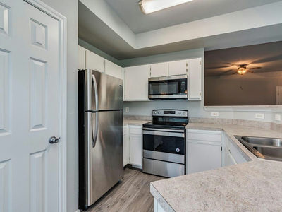 2320 Gracy Farms Ln #1214 — photo 3