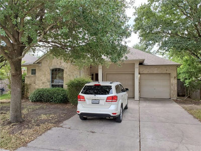722 Bent Wood Pl — photo 2