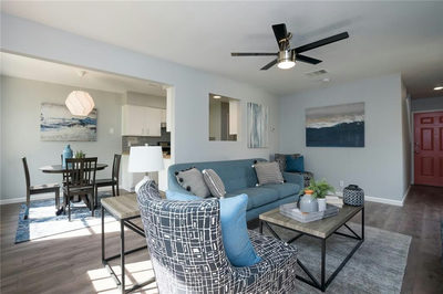 413 Parkhill Cv — photo 3