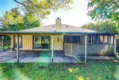 2100 Surrender Ave — photo 4