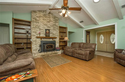 704 Serenada Dr — photo 5