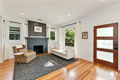 1210 Baylor St — photo 3