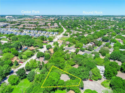 2310 Cedar Branch Dr — photo 4