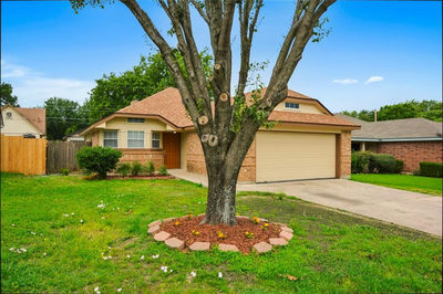 1604 Southwestern Trl — photo 2