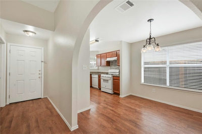 1604 Southwestern Trl — photo 3