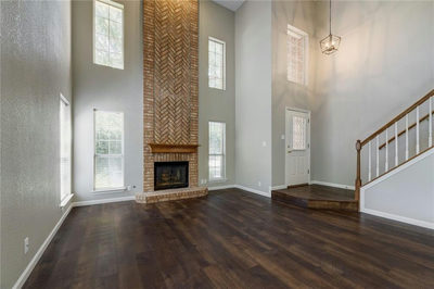 1035 Oaklands — photo 4