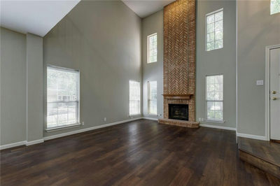 1035 Oaklands — photo 3