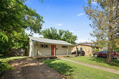 4608 Leslie Ave — photo 4