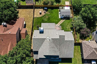 302 Steeplechase Dr — photo 3