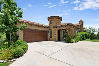 211 Delfino Cir #48 — photo 3