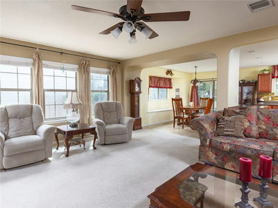 308 Wind Hollow Dr — photo 5