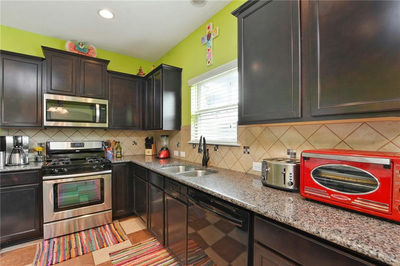 2425 Lynx Ct — photo 2
