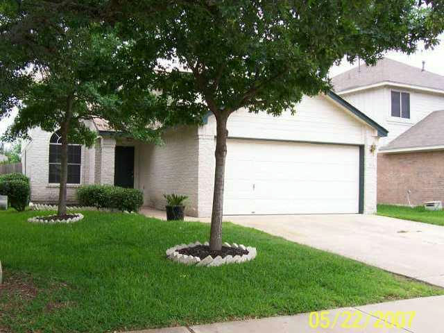 2604 Claudia DR — exterior
