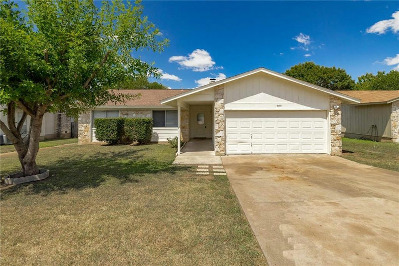 3914 Stoney Hl — exterior