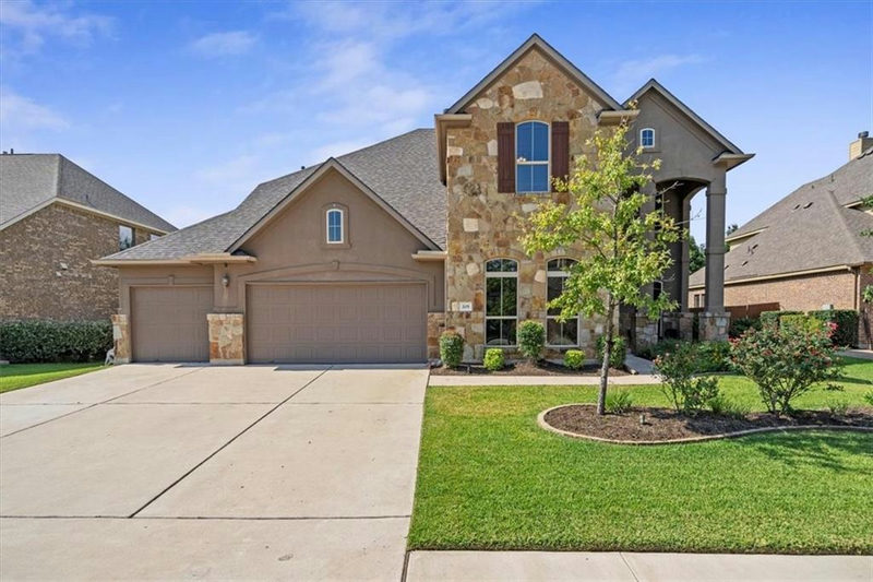 205 Broken Arrow Dr — exterior