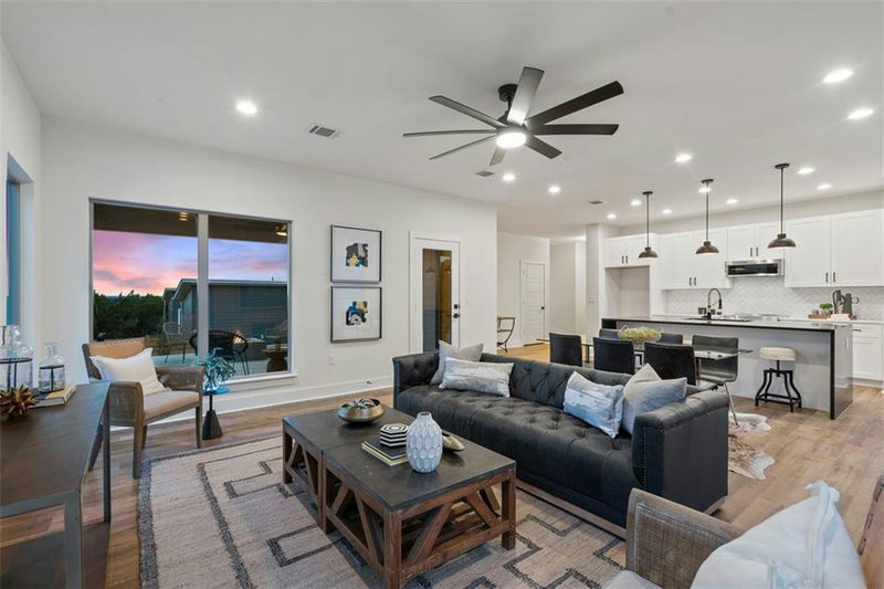 8605 Big Horn Cir — exterior
