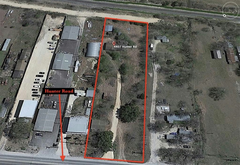 4405 Hunter Rd — exterior