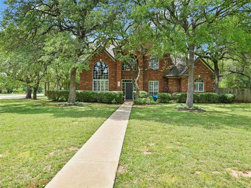 12404 Bear Hollow Cv — exterior