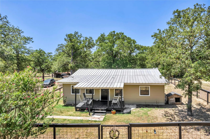 148 Milam Ln — exterior