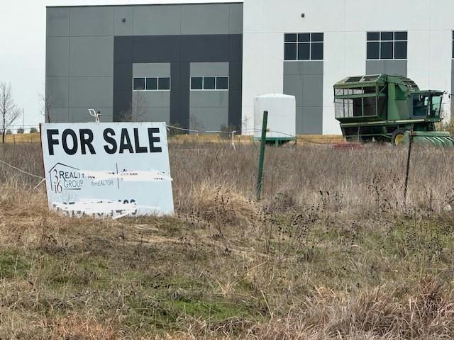 152 County Rd 152 — exterior