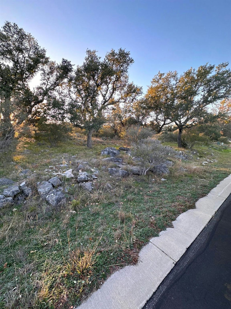 44034 Twin Sails — exterior