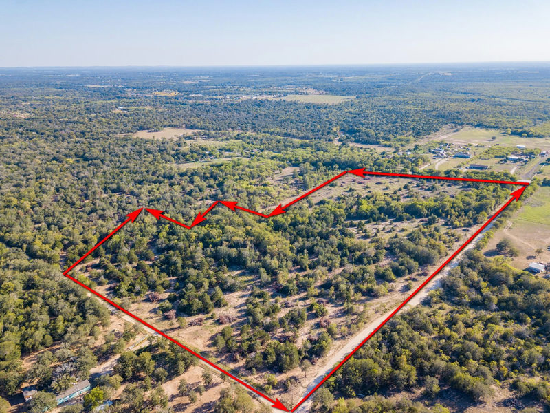 000 Hidden Oak Rd — exterior