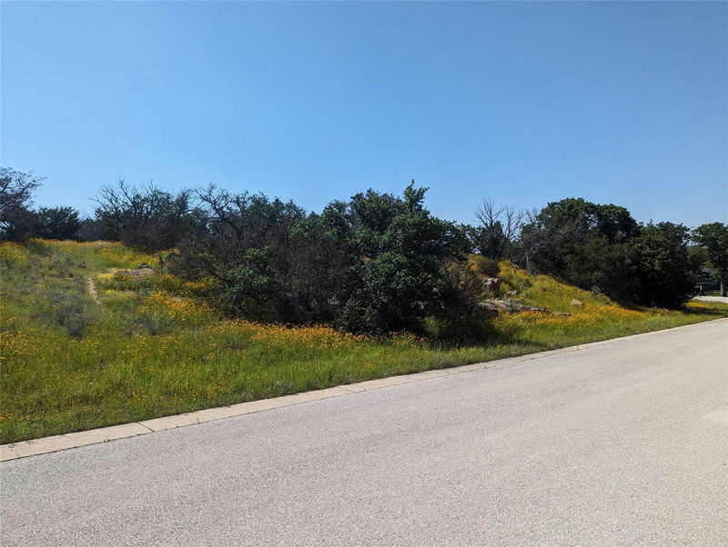 79 Peninsula Dr — exterior