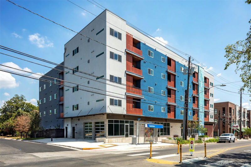 1309 Chicon St #202