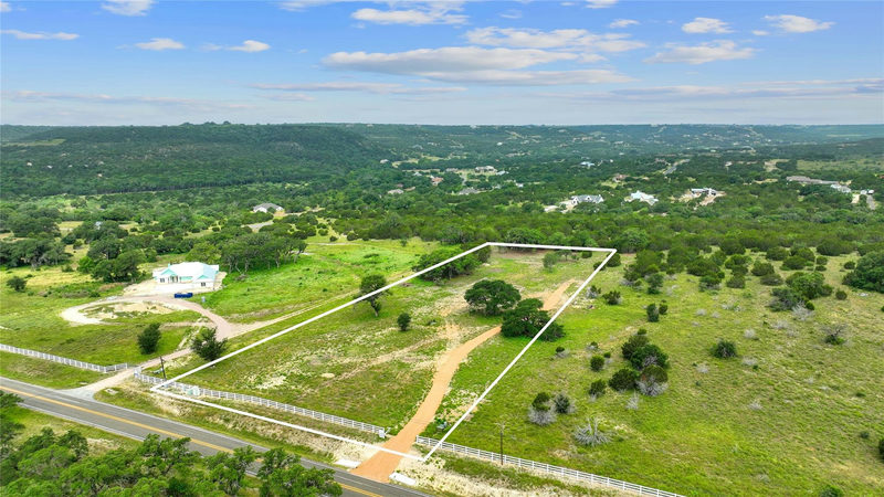 11288 S FM 1174 — exterior