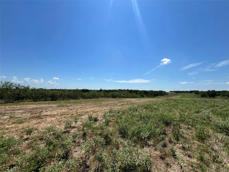 2614 CR 466 — exterior