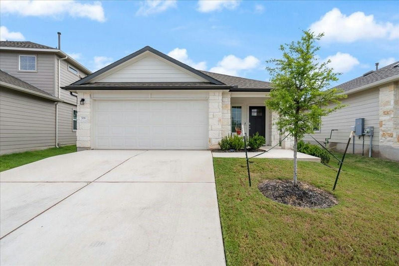 708 Shallowford Pl — exterior