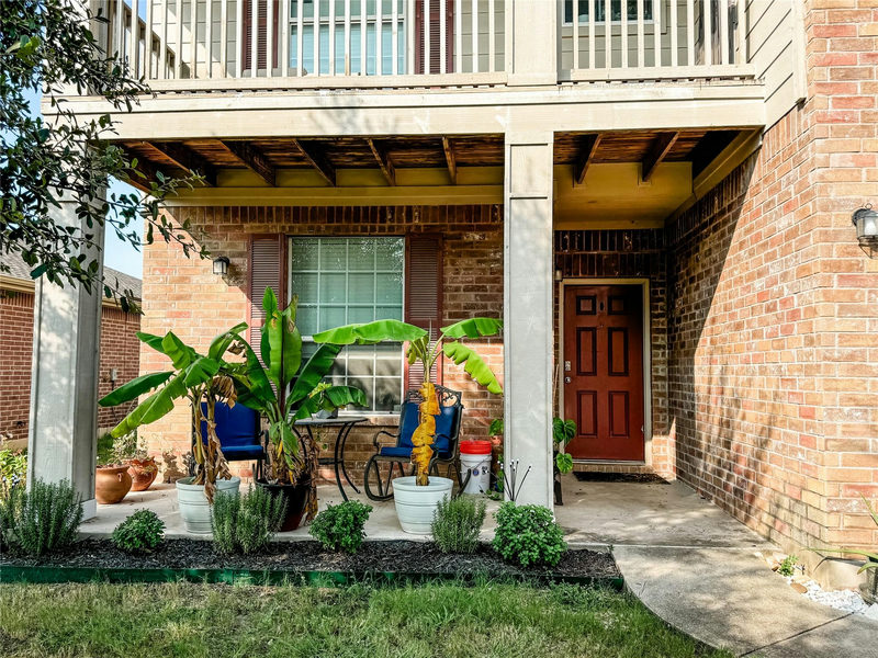 121 MOORHEN Ln — exterior
