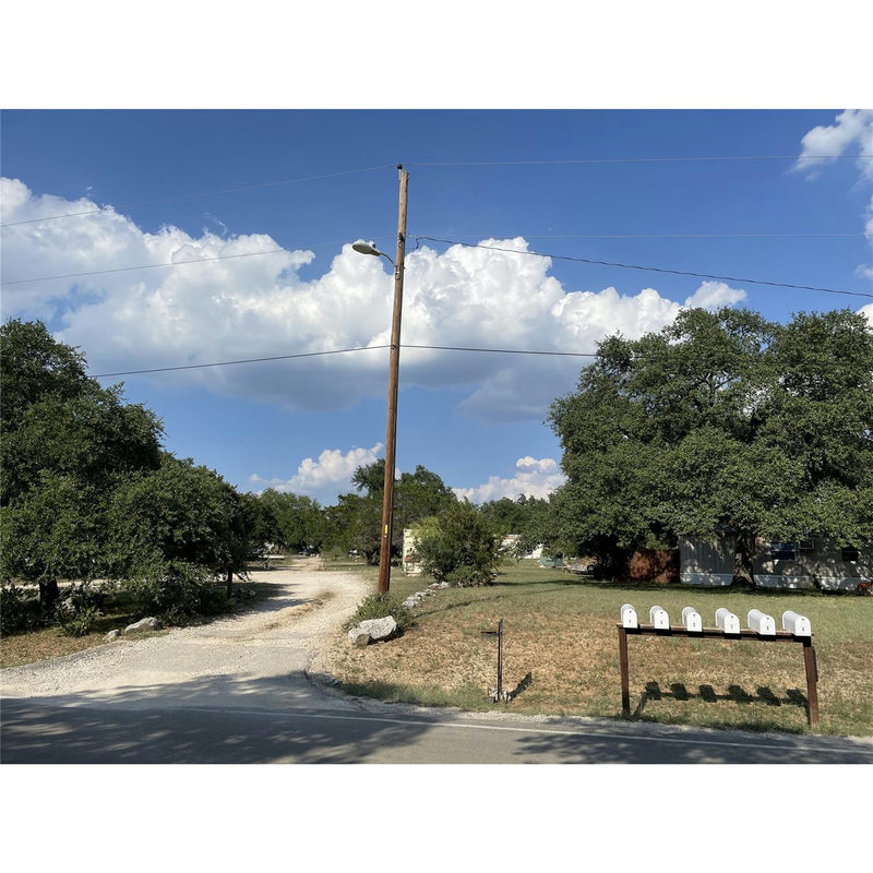 4747 Eck Ln — exterior