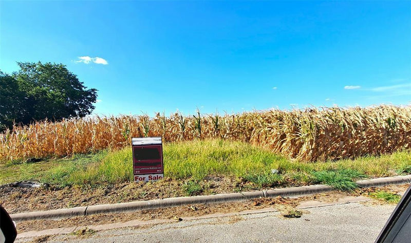 Lot 9 East Plum St — exterior