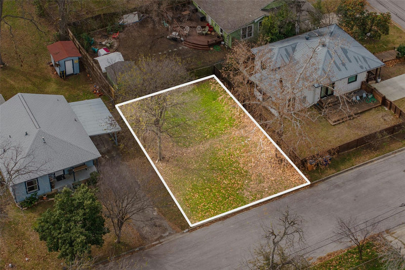 927 W 56th St — exterior