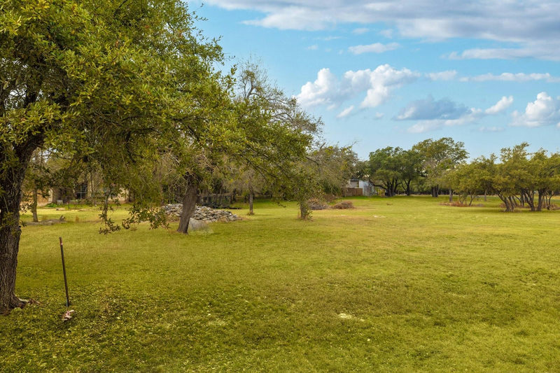 6626 Jim Hogg Dr — exterior